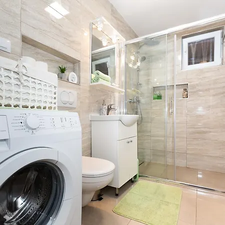 Apartment Krmek *